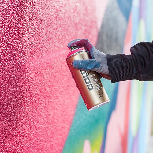 Montana Cans GOLD spray for outdoor graffiti