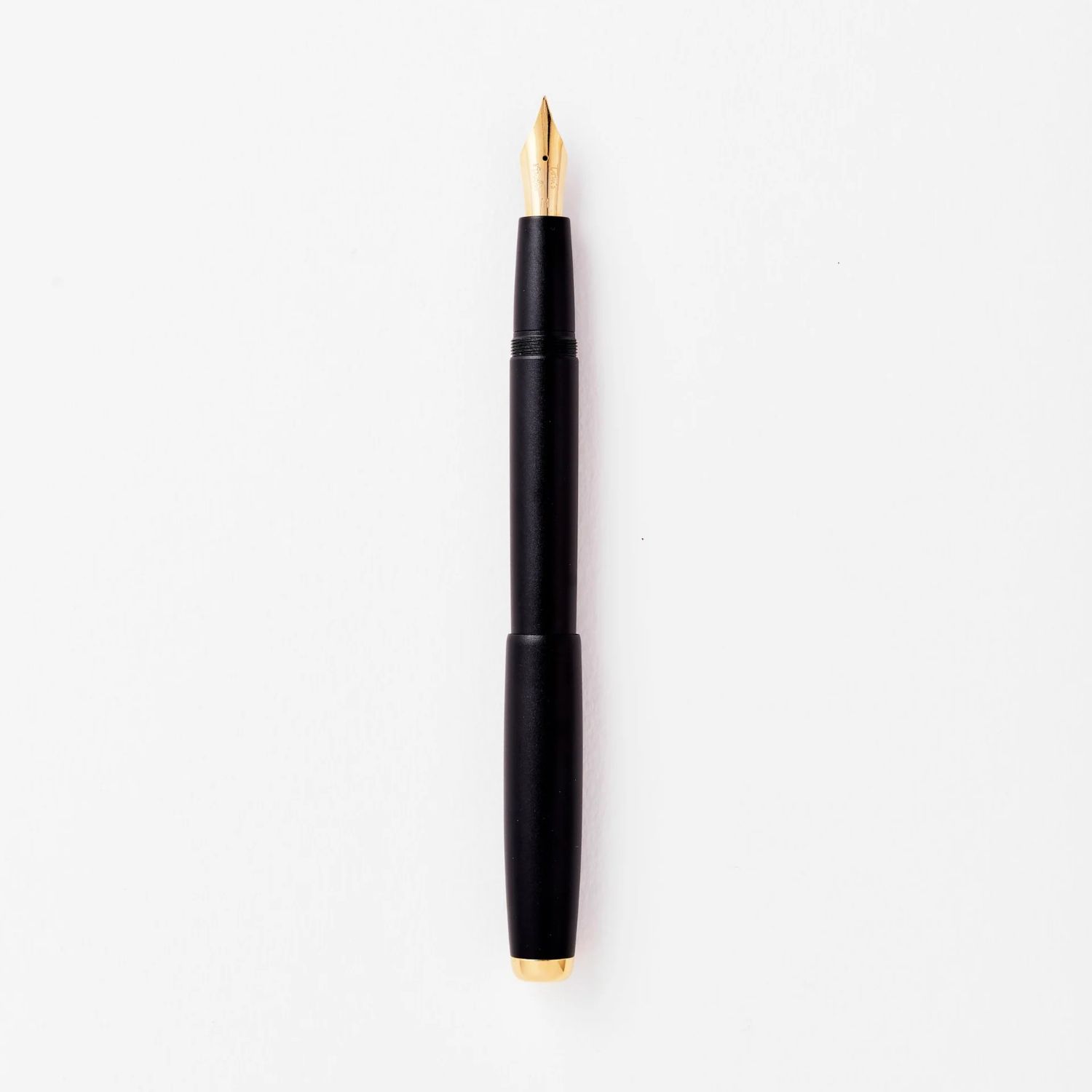 Tom's Studio The Studio Fountain Pen Extra Fine Semi-Flex Nib Black