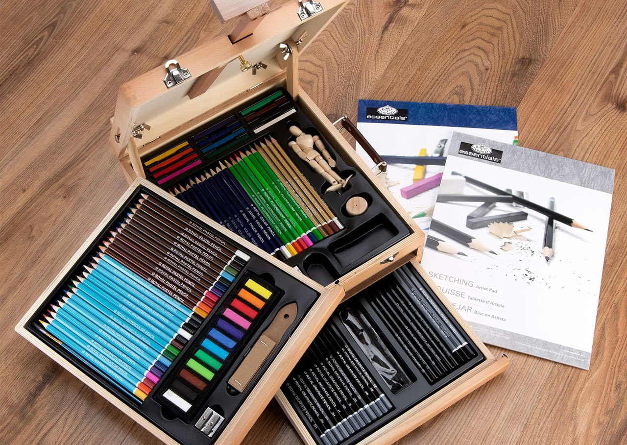 Art Kit With Easel Crayons Pencils Pastels Pens Drawing Art Box