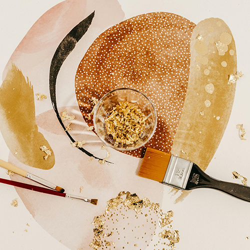 An abstract painting of curved shapes using autumn